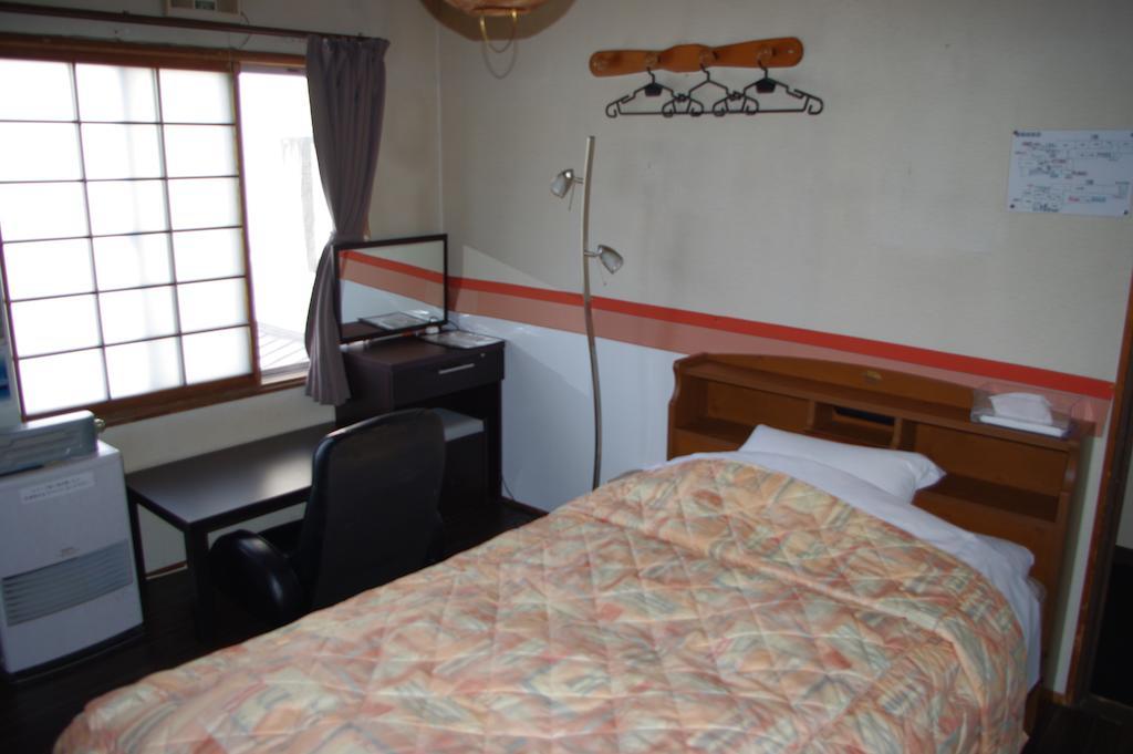 P-Dash Garden Backpackers Higashikawa Habitación foto
